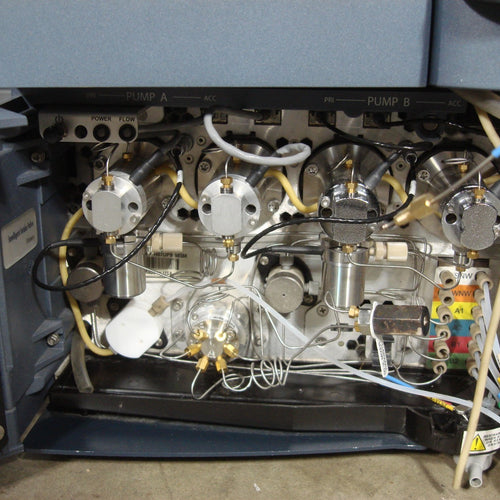 Waters Acquity UPLC System PDA TQ Detector Sample Manager Binary Solvent