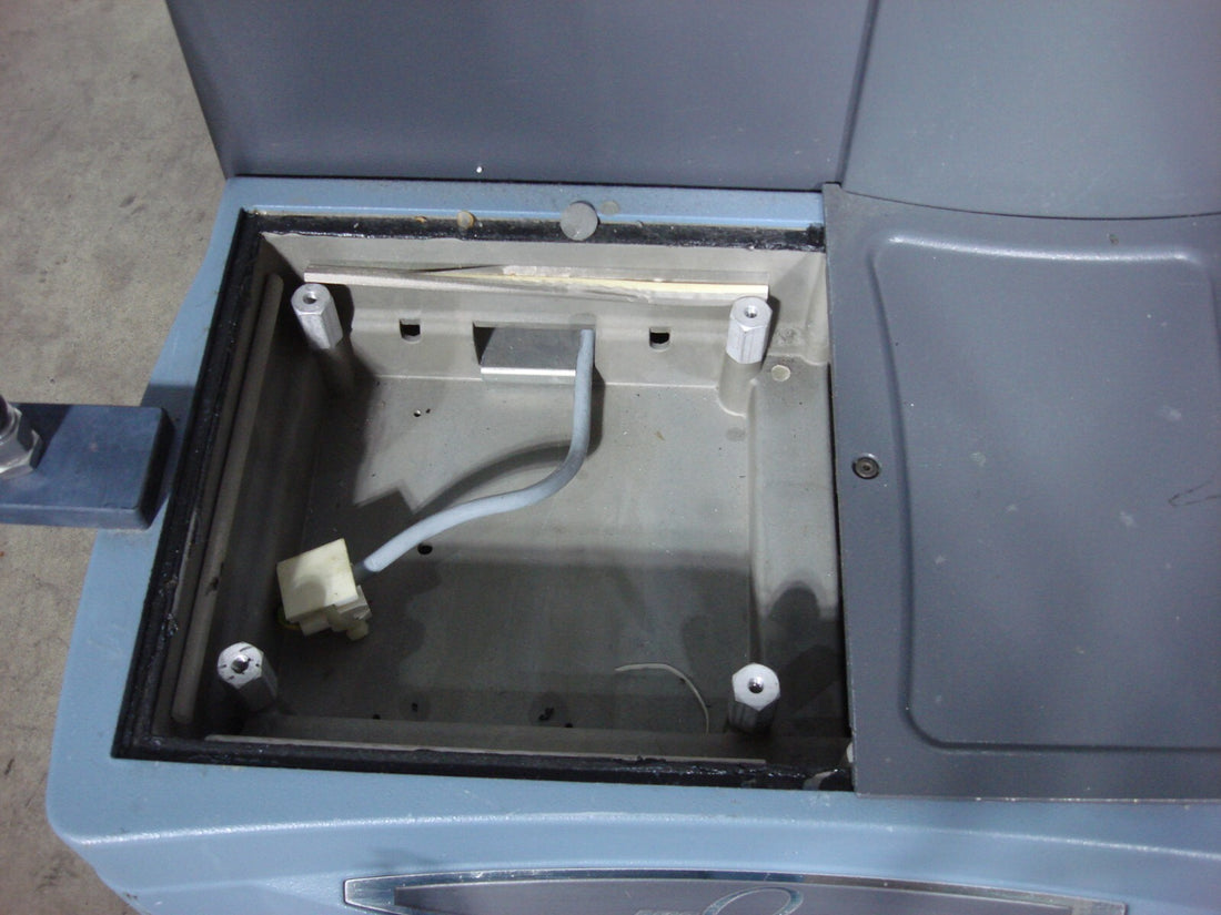 TA Instruments DMA Q800 Dynamic Mechanical Analyzer AS-IS Missing Parts 985001