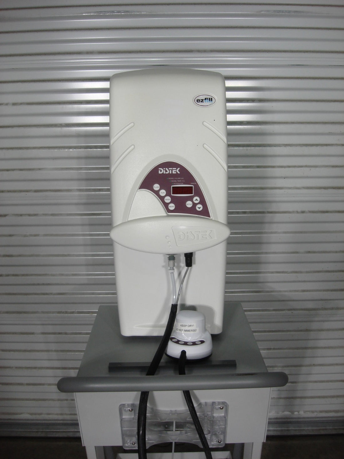 Distek ezfill 4500 Liquid Dissolution System with Remote Nozzle