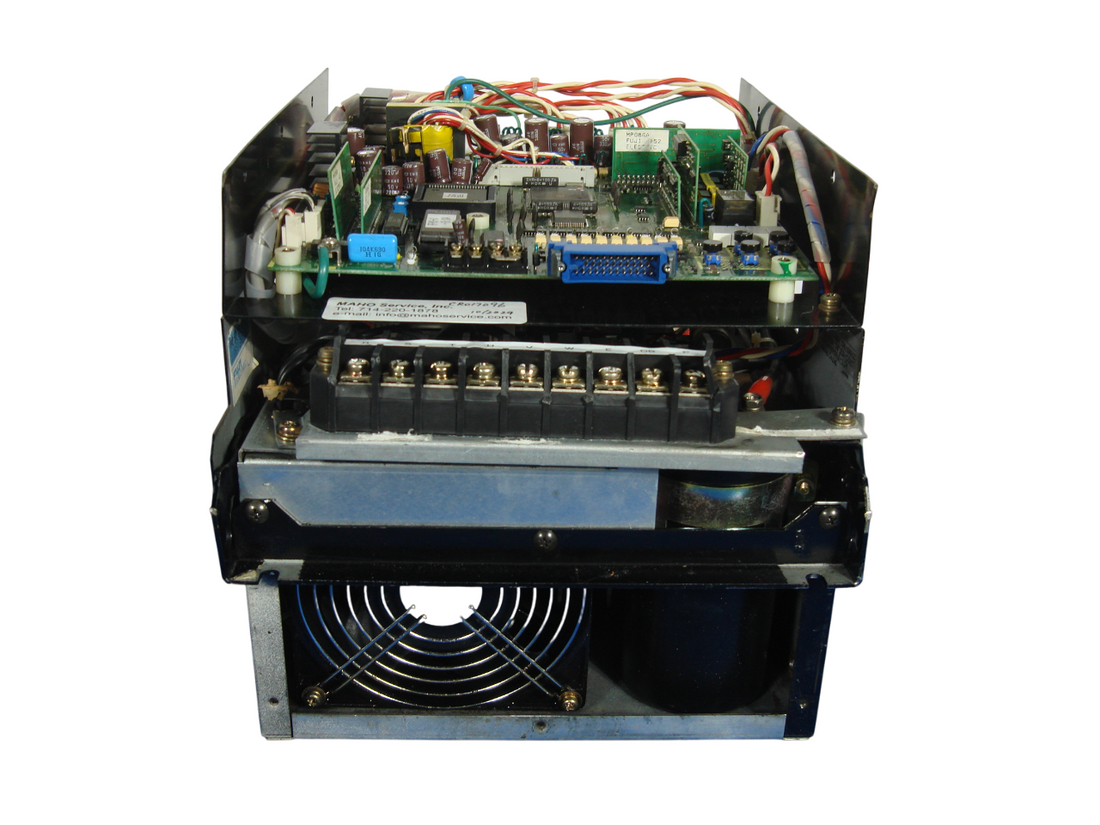 Fuji FRN007M3-21 Servo Drive FRN007M321 AC Drive With Warranty R002-13H