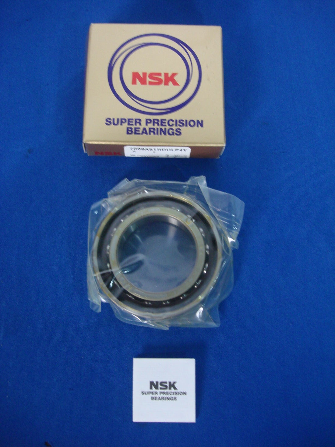ONE NEW NSK 7009A5TRDULP4Y 7009A5TR DUL P4Y SUPER PRECISION BEARING