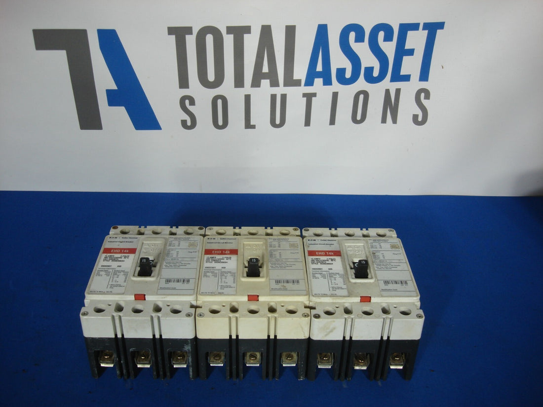 Lot of 3 Eaton EHD3015 EHD 14K 15 Amp 3 Pole Industrial Circuit Breakers