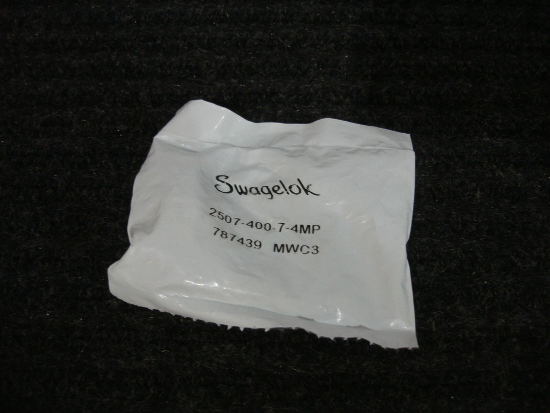 NEW SWAGELOK 2507-400-7-4MP 2507 SUPER DUPLEX FITTING
