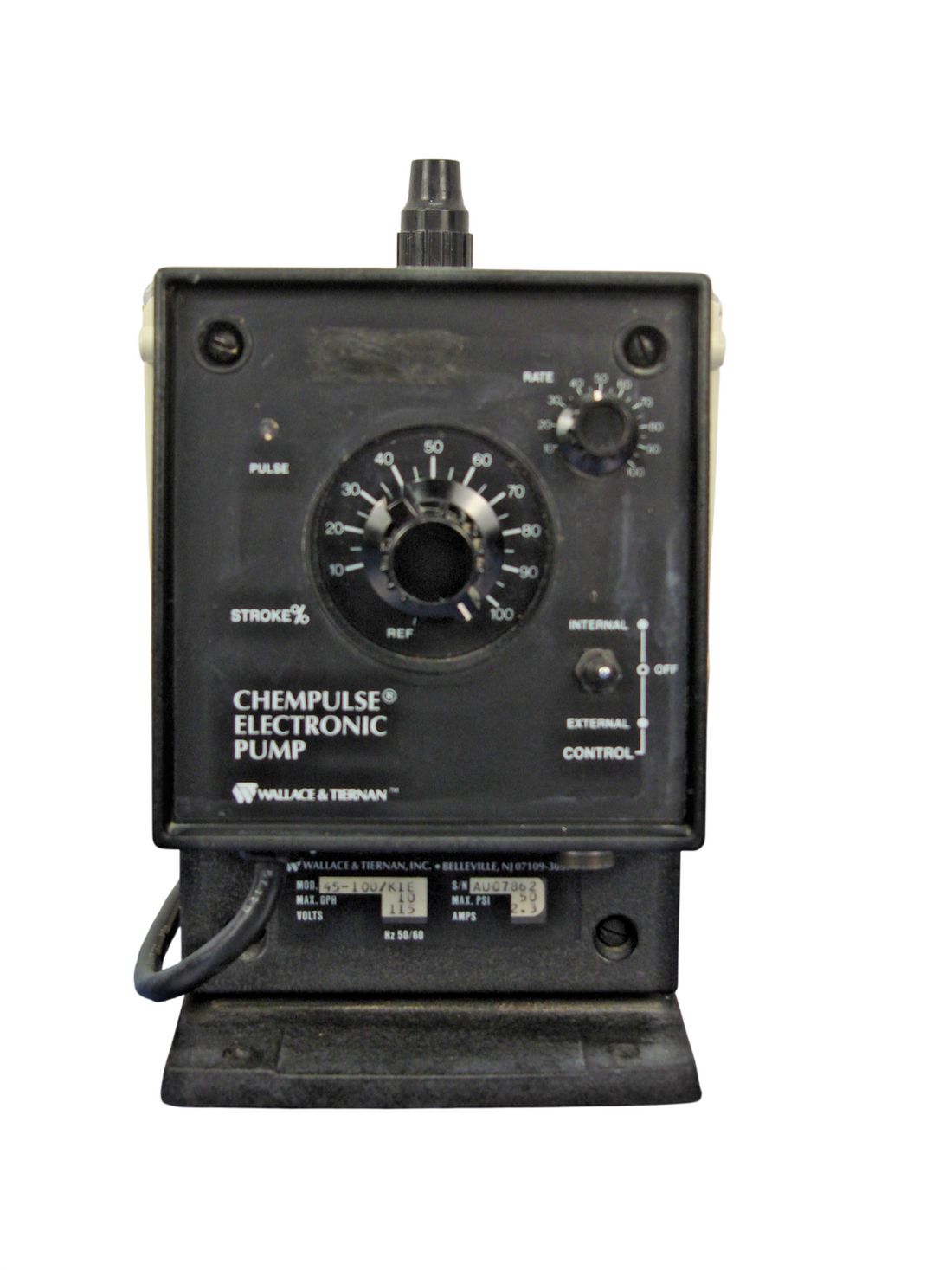 Wallace & Tiernan Chempulse Electronic Pump 45-100/K1E, 50 PSI, 30-Day Warranty