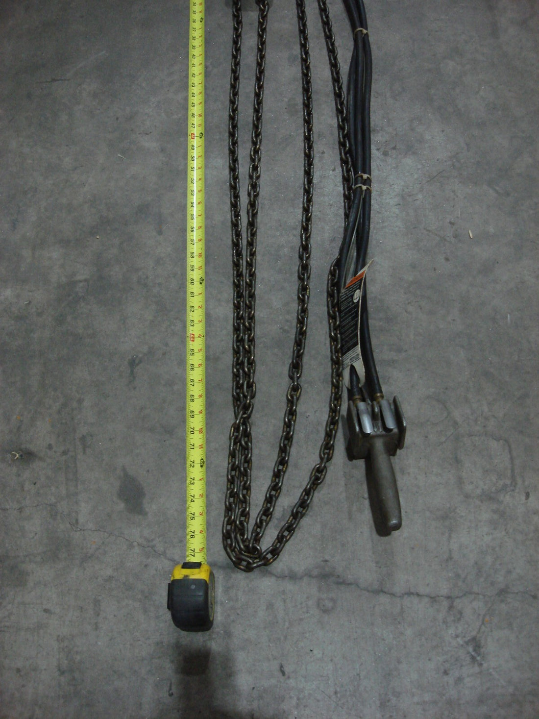 INGERSOLL-RAND ML1000K-2C10-C6 Air Chain Hoist 2200 lb Cap 10 ft Lift 49 FPM