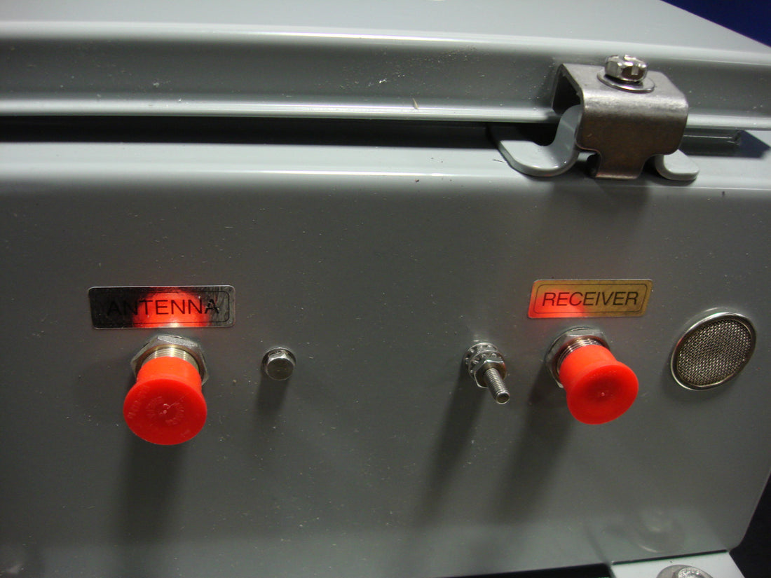 Sinclair Technologies 800MHZ Tower Mounted Amplifier TM418-1A24G1B 806-824