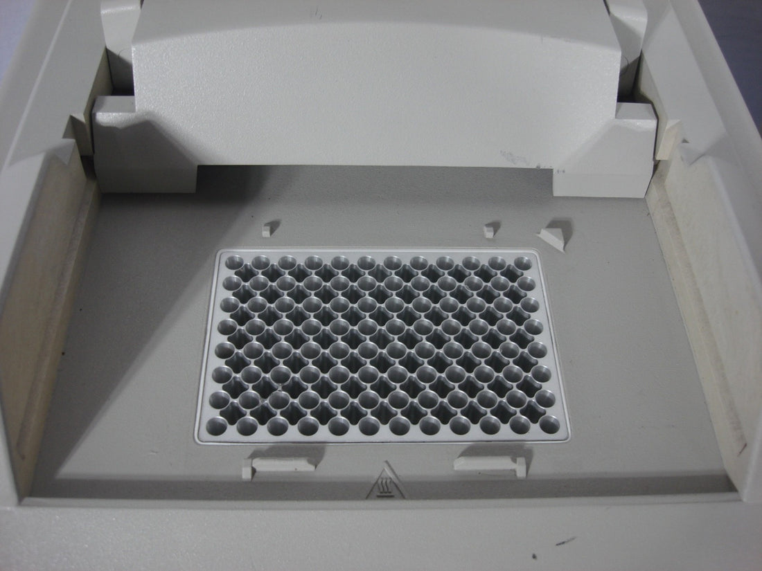 Lot of 2 Applied Biosystems GeneAmp 96 Well PCR 9700 Thermal Cycler N8050200