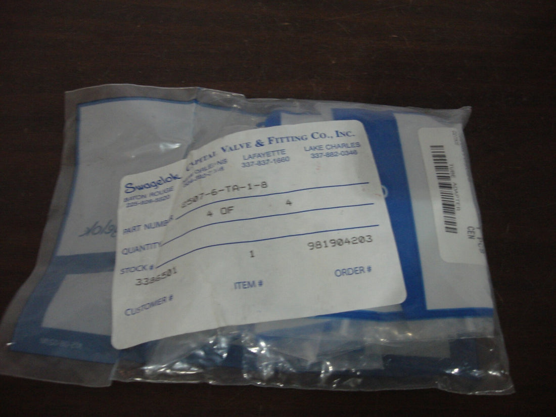 NEW SWAGELOK 2507-6-TA-1-8 2507 SUPER DUPLEX TUBE FITTING ADAPTER LOT OF 4