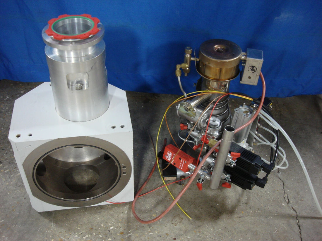 EDWARDS VACUUM CHAMBER WITH PRCT10-K PIRANI VACUUM GAUGE HEAD