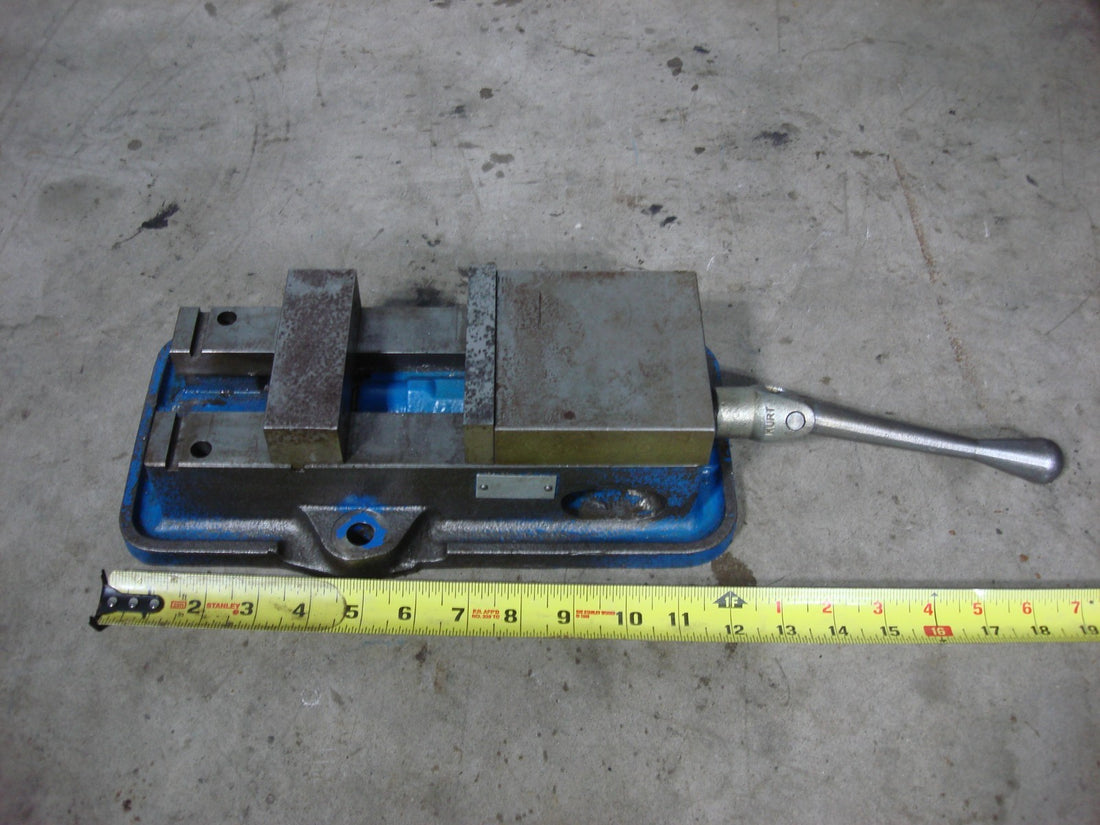 Kurt D40 4″ Machine Vise 6.5" Opening with Handle and Jaw
