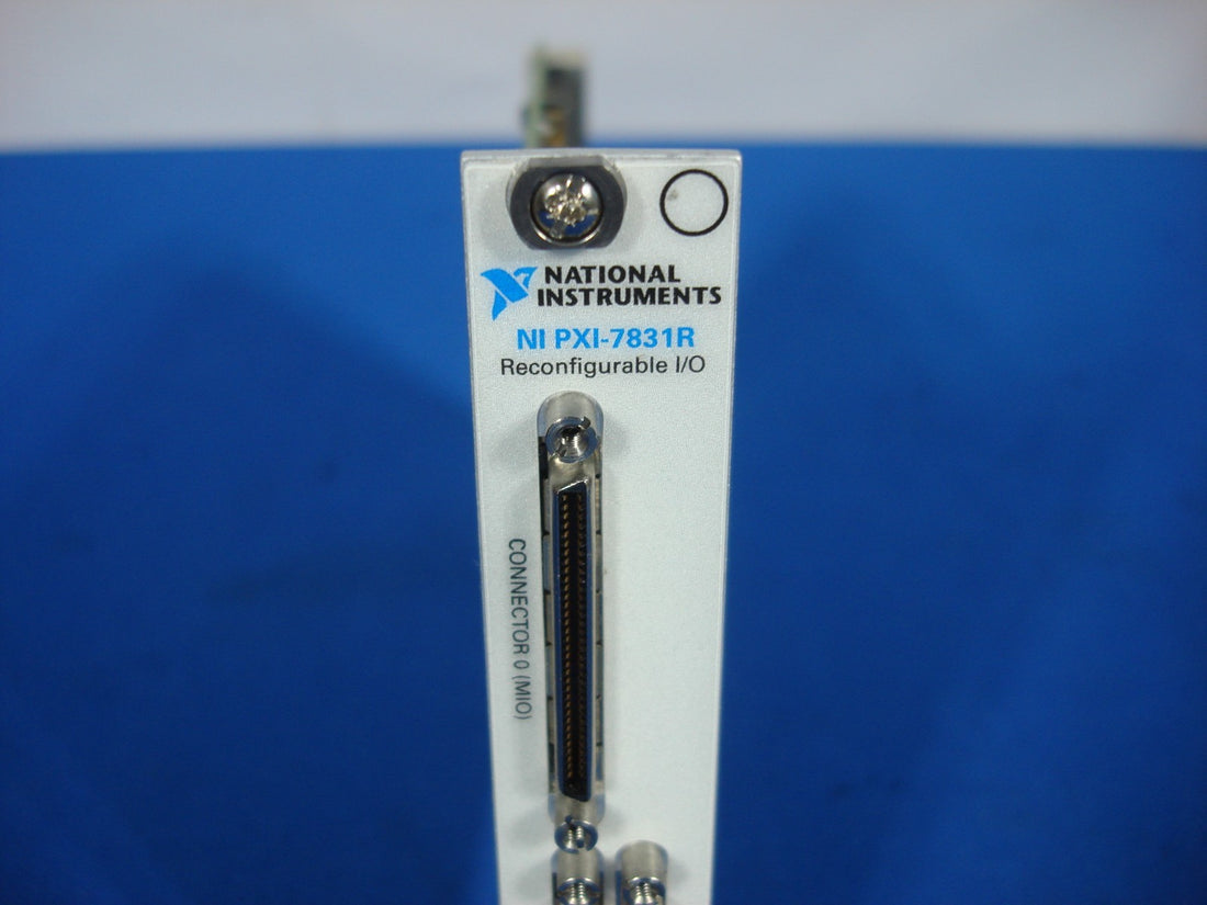 National Instruments NI PXI-7831R Reconfigurable I/O