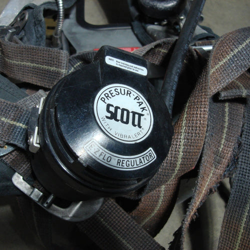 Scott 2.2 AP50 Air Pack EZ-Flo Vibralert Low Air Audible Bell SCBA Harness