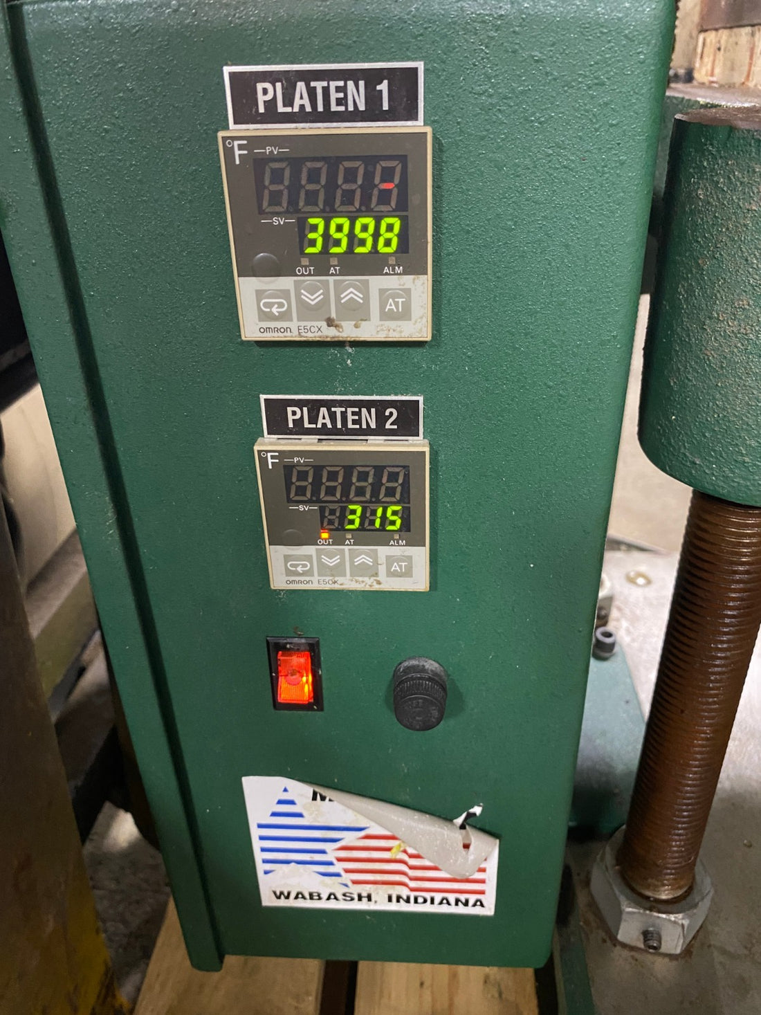 Carver Press 2697 12 Ton Laboratory Press