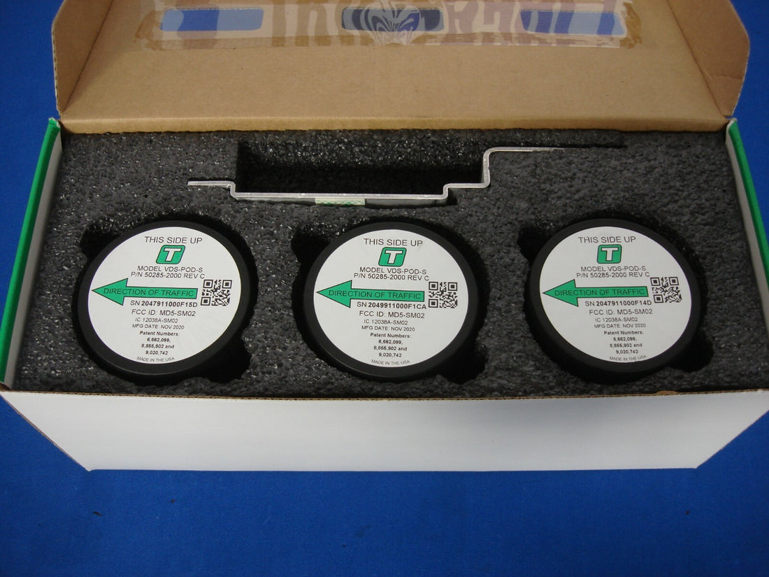 NEW BOX OF 3 CUBIC TRAFFICWARE POD WIRELESS VEHICLE DETECTION SYSTEM 50285-2000