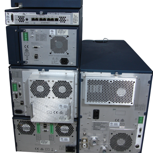 Waters Acquity UPLC System PDA TQ Detector Sample Manager Binary Solvent