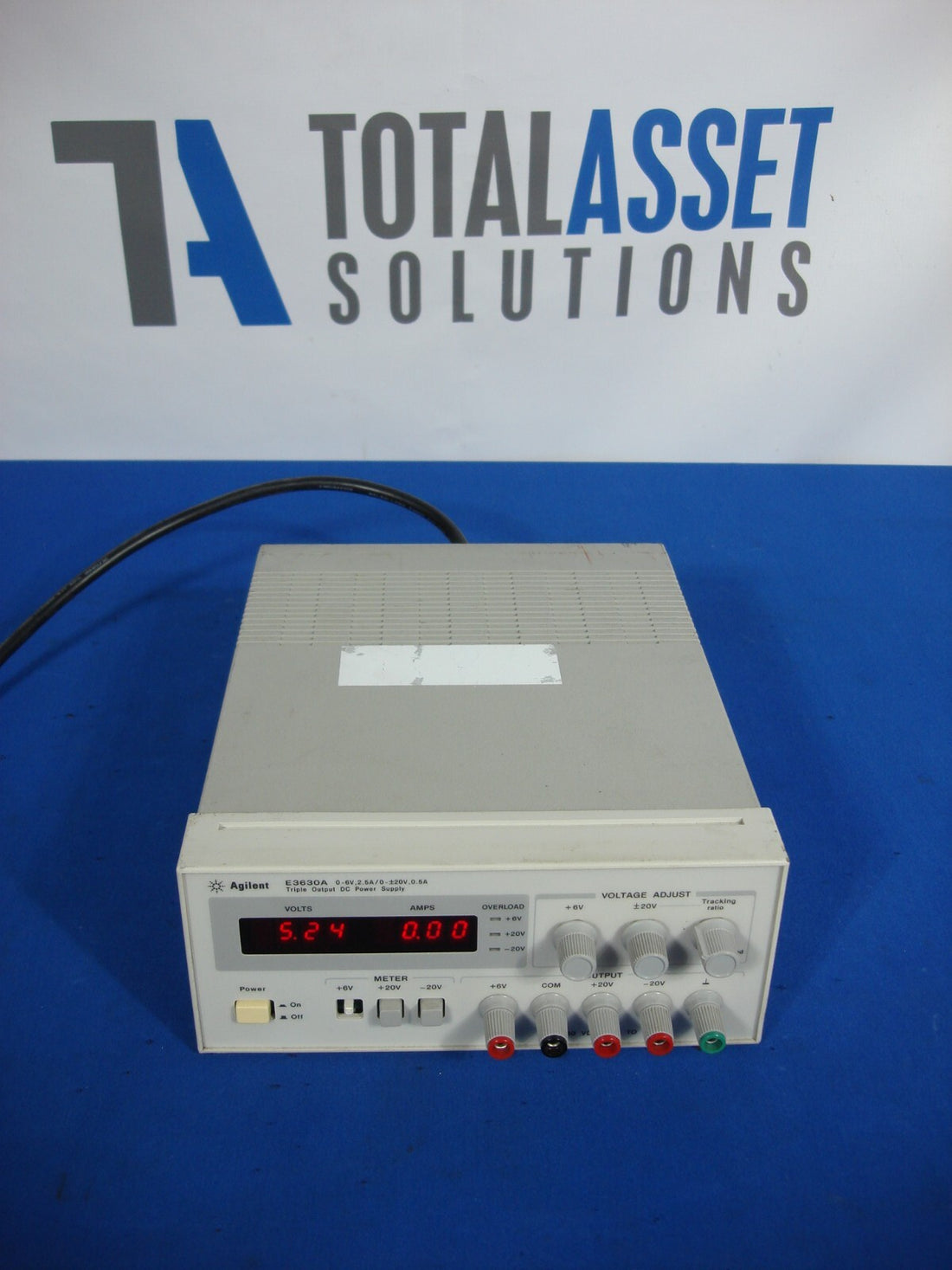 Agilent E3630A Triple Output 6V 2.5A & ±20V, 0.5A DC Power Supply Variable Bench