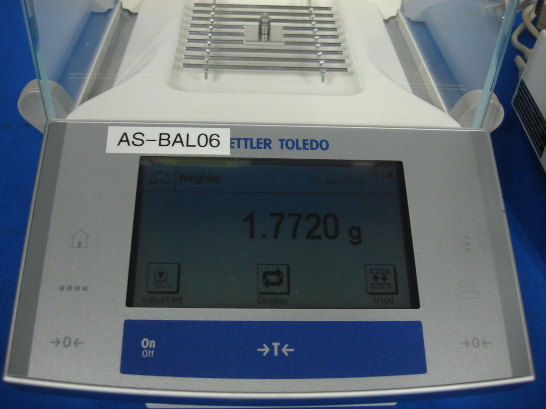 Mettler Toledo XS104 Analytical Balance with Mettler Toledo Printer RS-P42